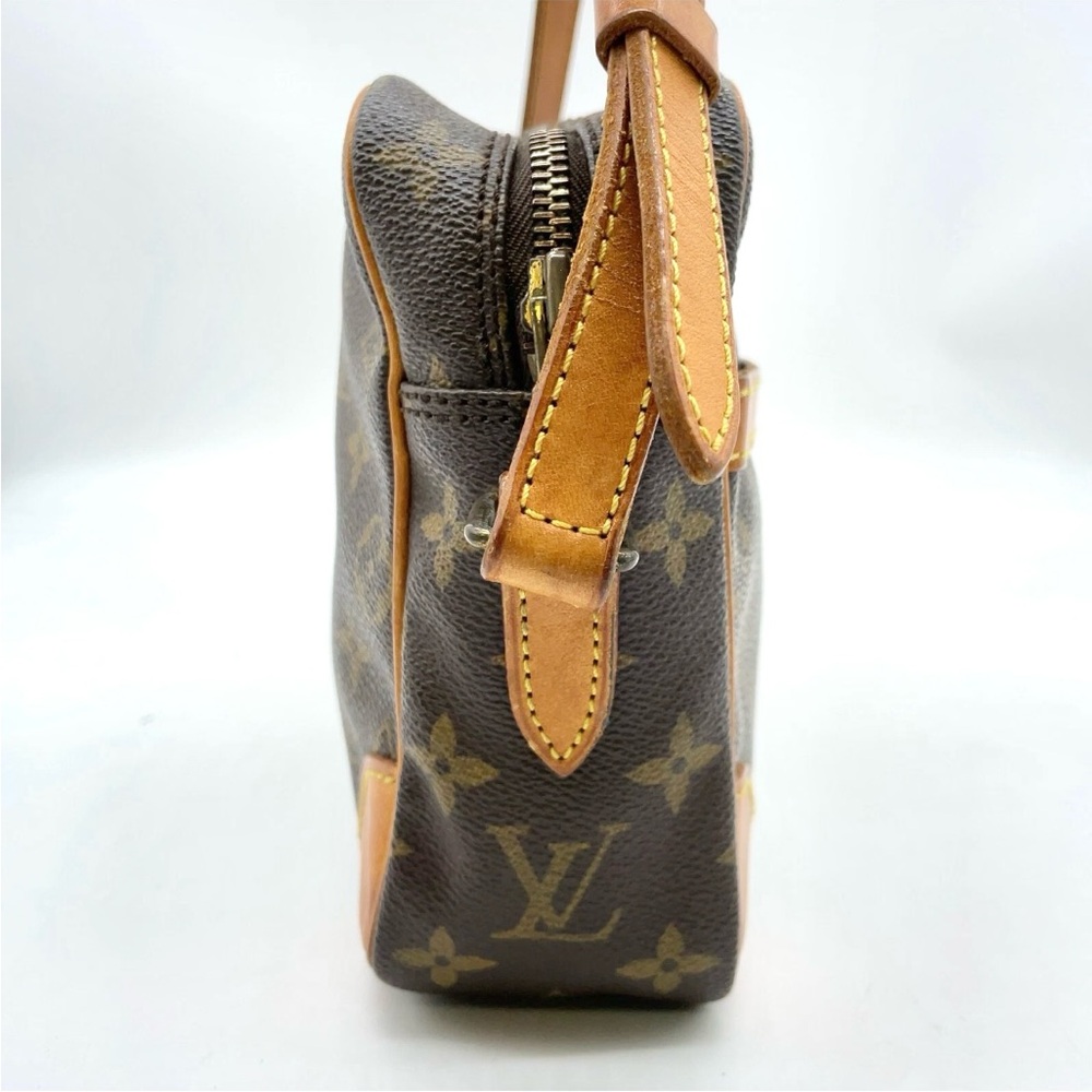 GOOD CONDITION! Authenticated Louis Vuitton Trocadero 27 Shoulder Bag Handbag - Picture 7 of 16